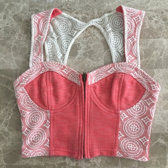 Pins & Needles Sweetheart Lace Zipped Crop Top - Picture 2 of 5